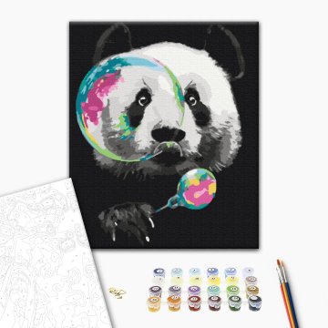 Panda met een zeepbel