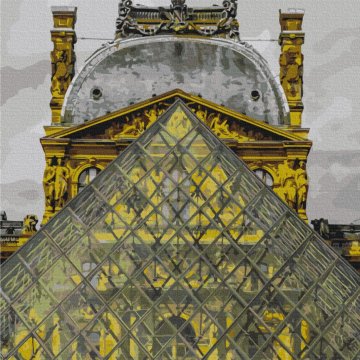 Pyramida v Louvru